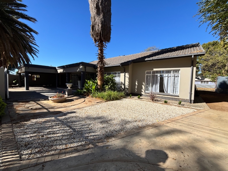 3 Bedroom Property for Sale in Bester Gauteng