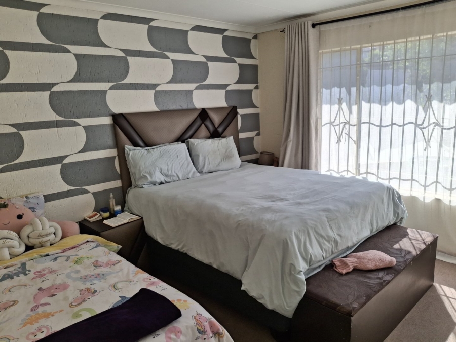 2 Bedroom Property for Sale in Ridgeway Gauteng