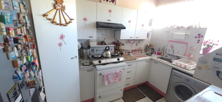 2 Bedroom Property for Sale in New Redruth Gauteng