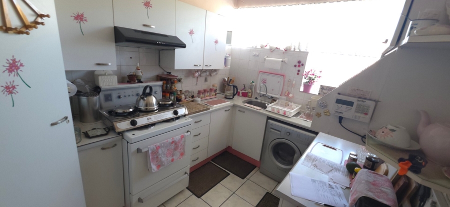 2 Bedroom Property for Sale in New Redruth Gauteng