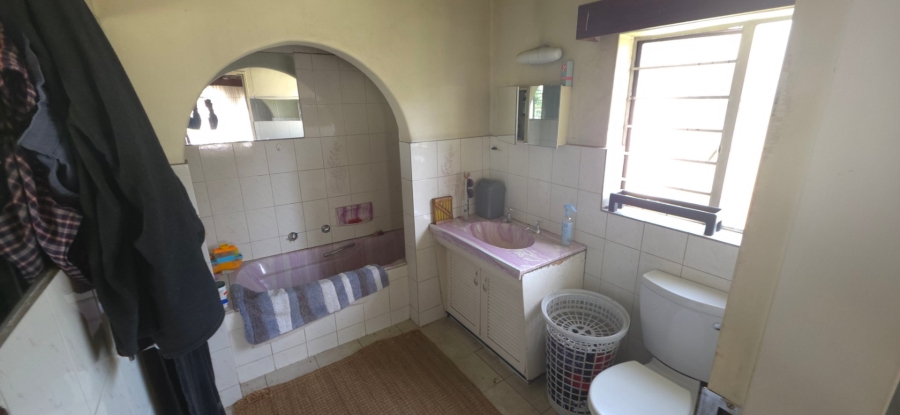 4 Bedroom Property for Sale in Verwoerdpark Gauteng