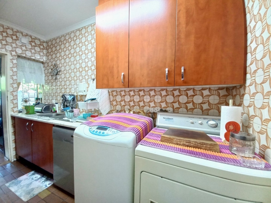 3 Bedroom Property for Sale in Dawnview Gauteng
