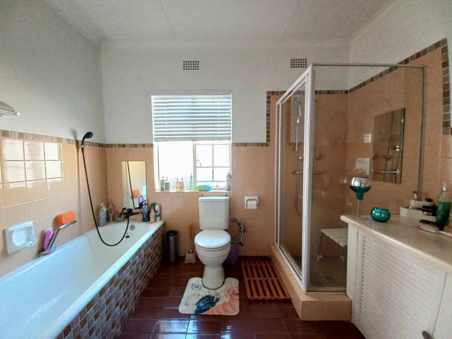 3 Bedroom Property for Sale in Dawnview Gauteng