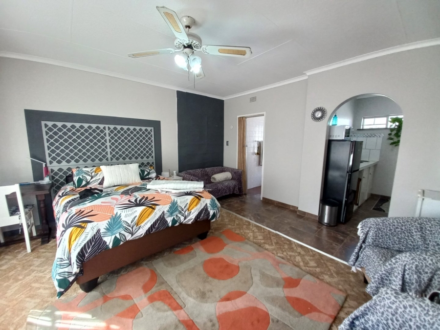3 Bedroom Property for Sale in Dawnview Gauteng