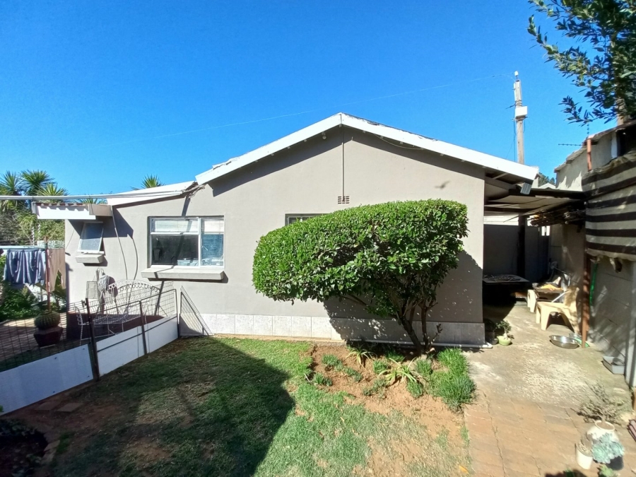 3 Bedroom Property for Sale in Dawnview Gauteng