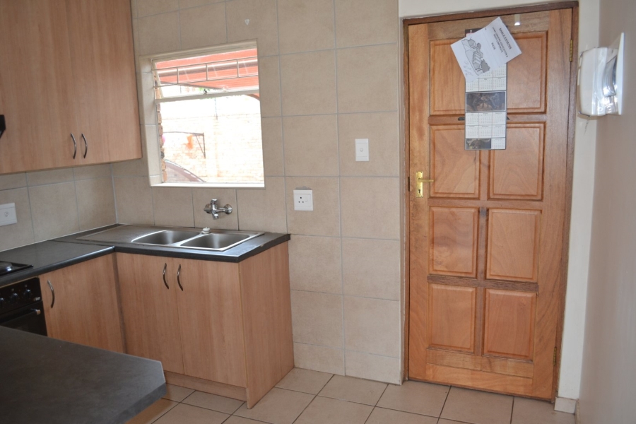 2 Bedroom Property for Sale in Theresa Park Gauteng