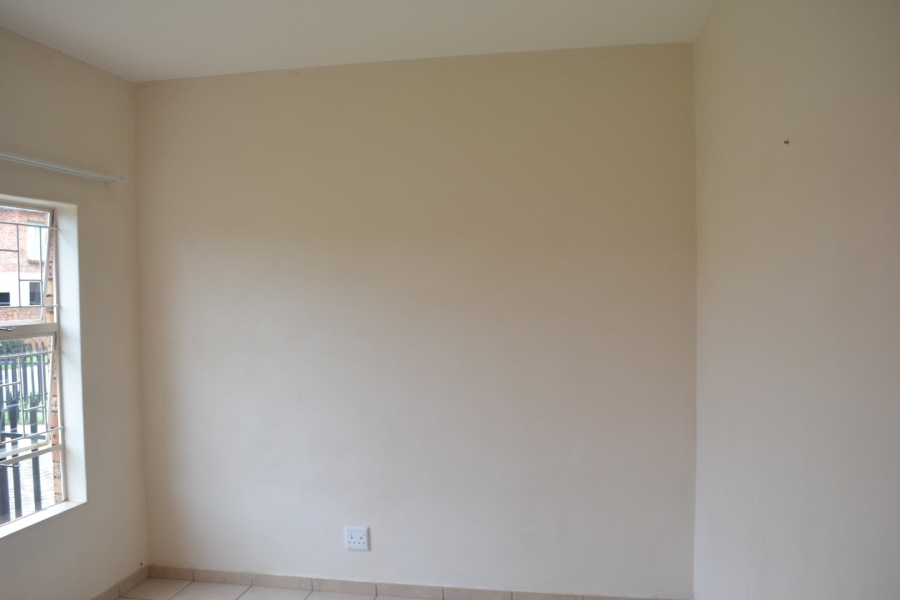 2 Bedroom Property for Sale in Theresa Park Gauteng