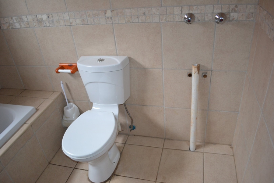 2 Bedroom Property for Sale in Theresa Park Gauteng