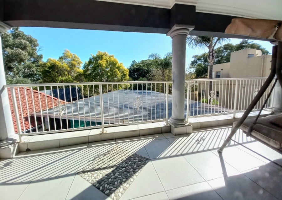 5 Bedroom Property for Sale in Edenvale Central Gauteng
