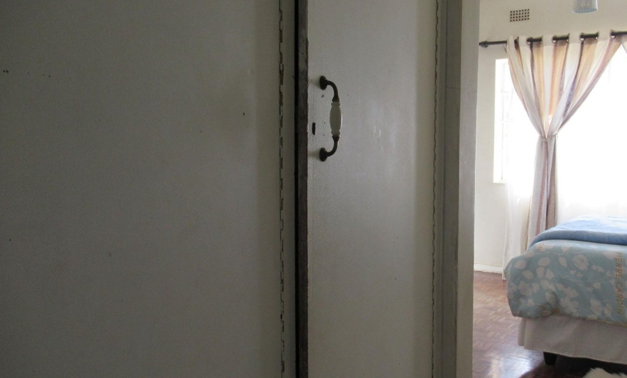 3 Bedroom Property for Sale in Kew Gauteng
