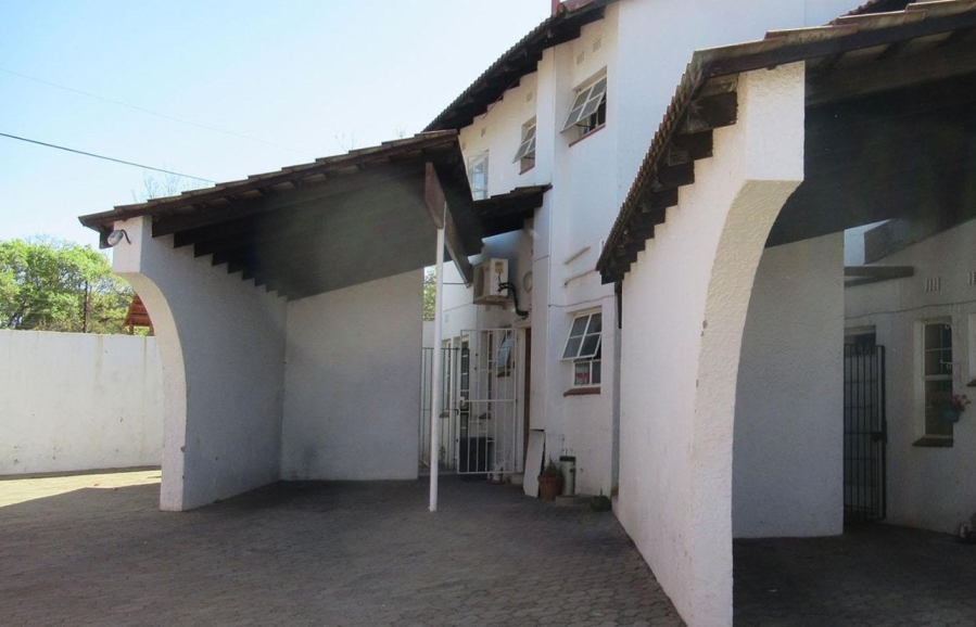 3 Bedroom Property for Sale in Kew Gauteng