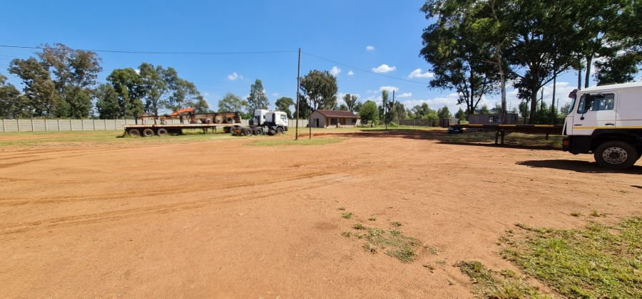  Bedroom Property for Sale in Highbury Gauteng