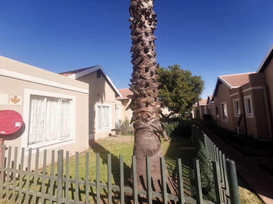 2 Bedroom Property for Sale in Parkdene Gauteng