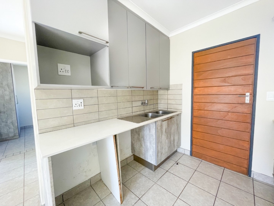 To Let 4 Bedroom Property for Rent in Sagewood Gauteng