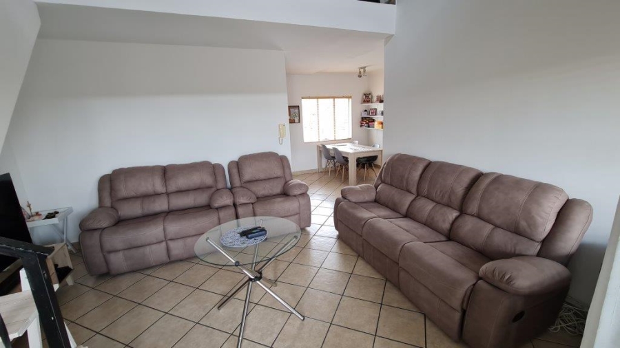 3 Bedroom Property for Sale in Halfway House Gauteng