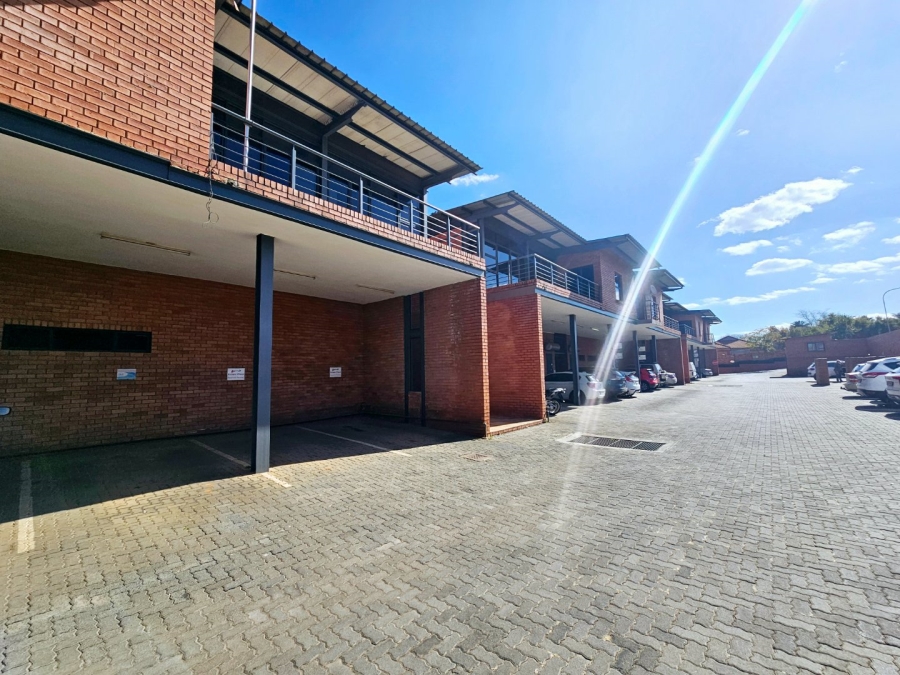 Commercial Property for Sale in Die Hoewes Gauteng