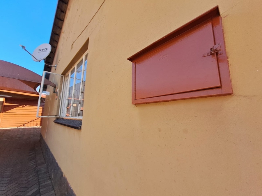 4 Bedroom Property for Sale in Daspoort Gauteng