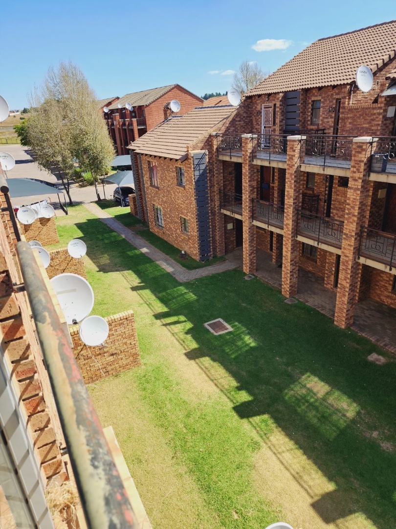 1 Bedroom Property for Sale in Noordwyk Gauteng