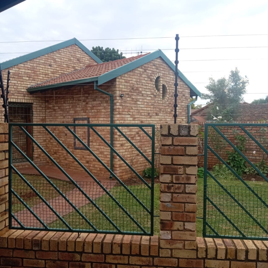 3 Bedroom Property for Sale in Doornpoort Gauteng