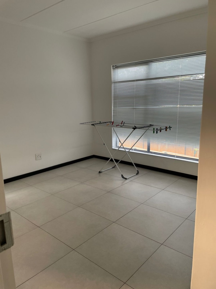 2 Bedroom Property for Sale in Craigavon Gauteng