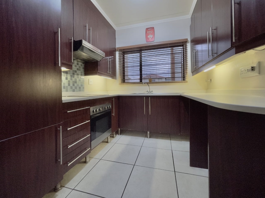 To Let 2 Bedroom Property for Rent in Acacia Gauteng