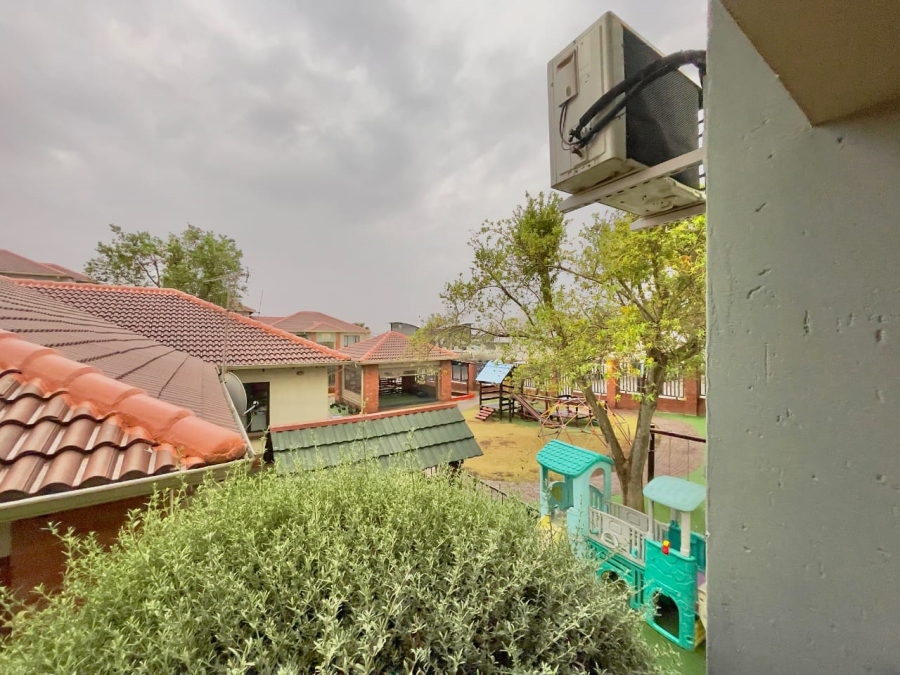 To Let 2 Bedroom Property for Rent in Acacia Gauteng