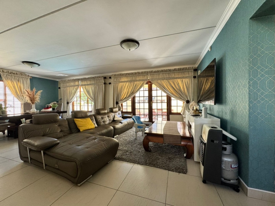 To Let 3 Bedroom Property for Rent in Noordwyk Gauteng