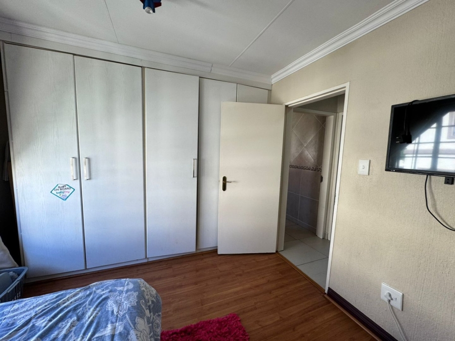 To Let 3 Bedroom Property for Rent in Noordwyk Gauteng