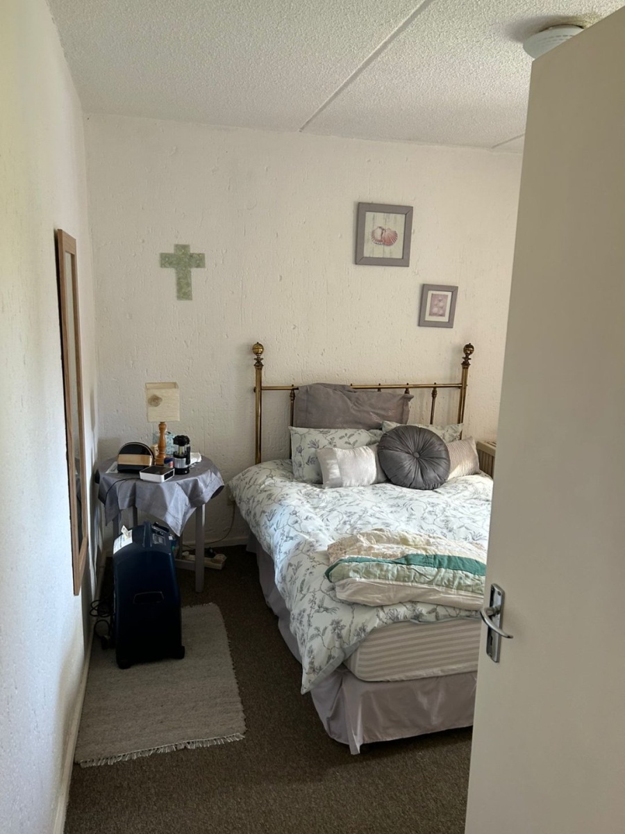 2 Bedroom Property for Sale in Weltevreden Park Gauteng