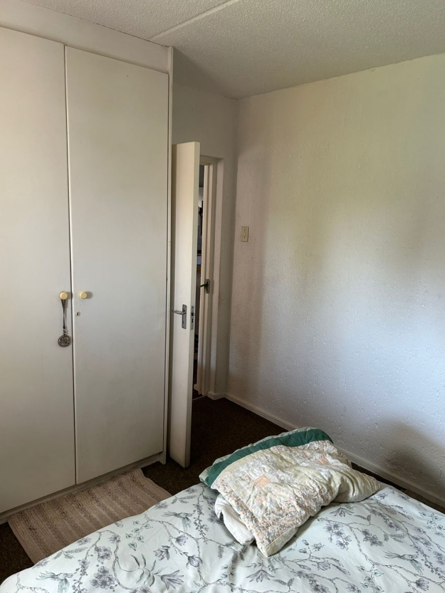 2 Bedroom Property for Sale in Weltevreden Park Gauteng