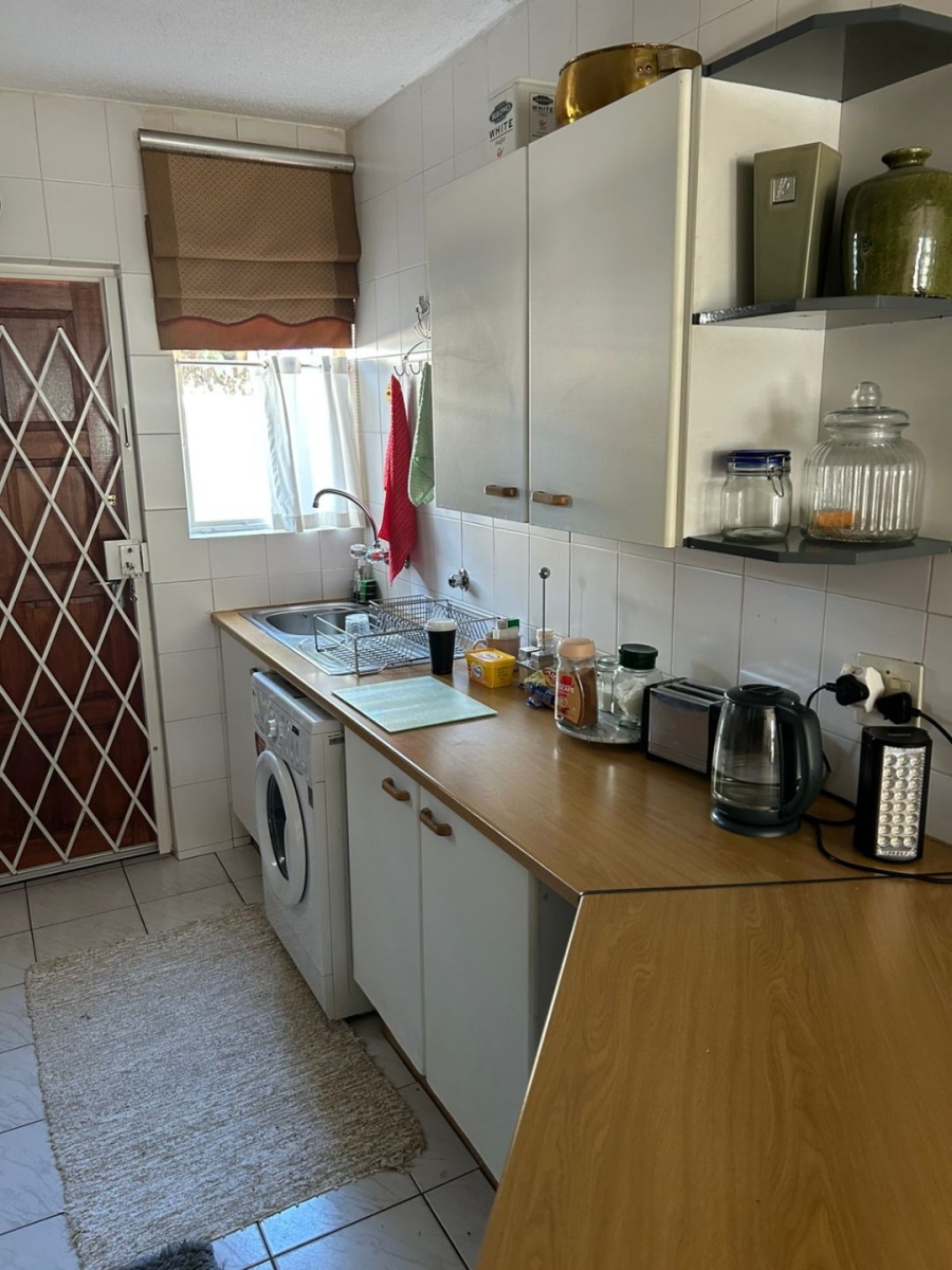 2 Bedroom Property for Sale in Weltevreden Park Gauteng