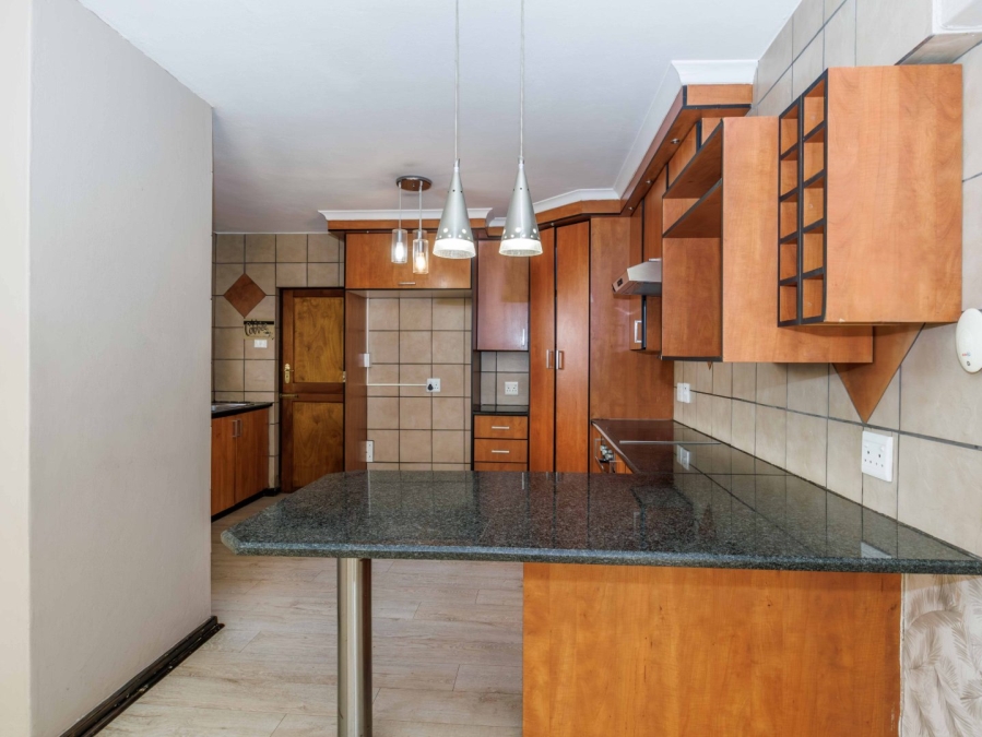 4 Bedroom Property for Sale in Eden Glen Gauteng