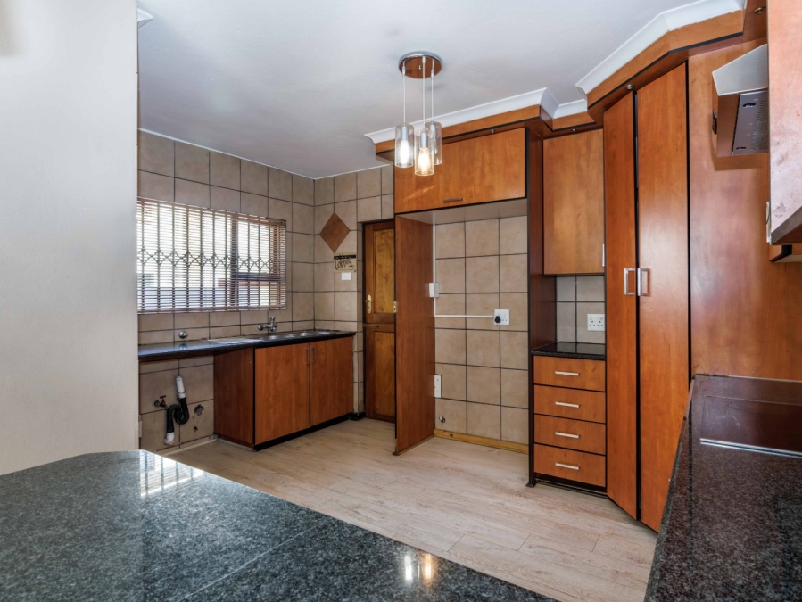 4 Bedroom Property for Sale in Eden Glen Gauteng
