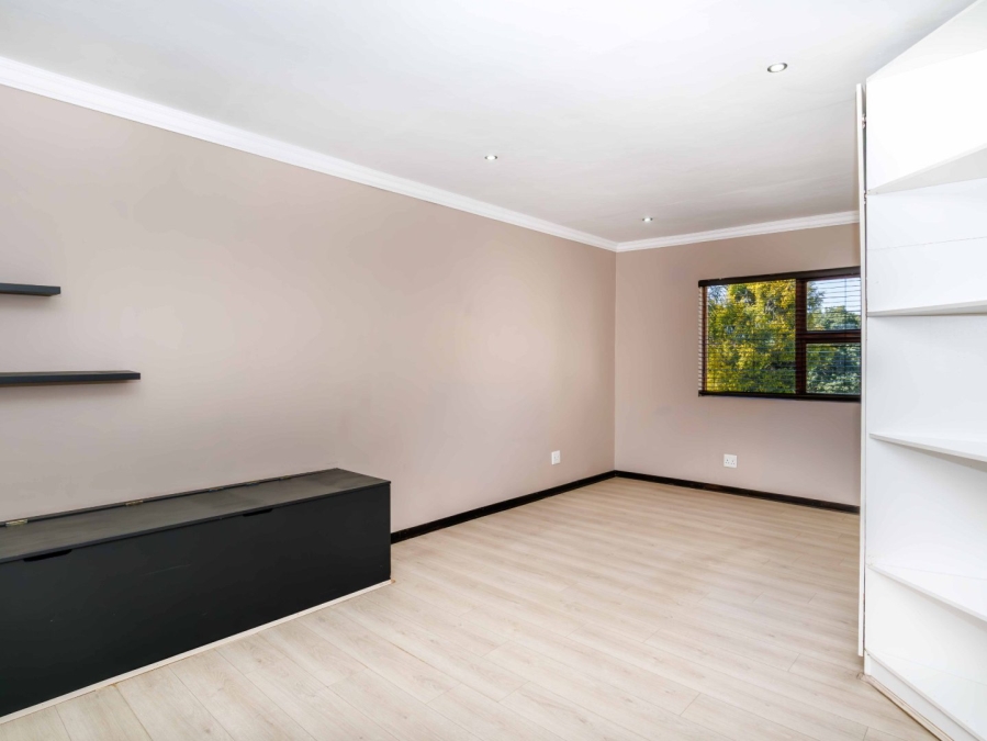 4 Bedroom Property for Sale in Eden Glen Gauteng