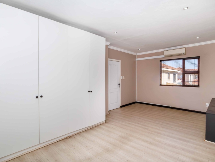4 Bedroom Property for Sale in Eden Glen Gauteng