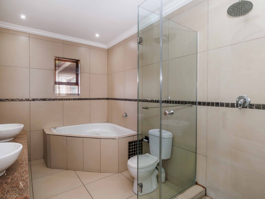 4 Bedroom Property for Sale in Eden Glen Gauteng