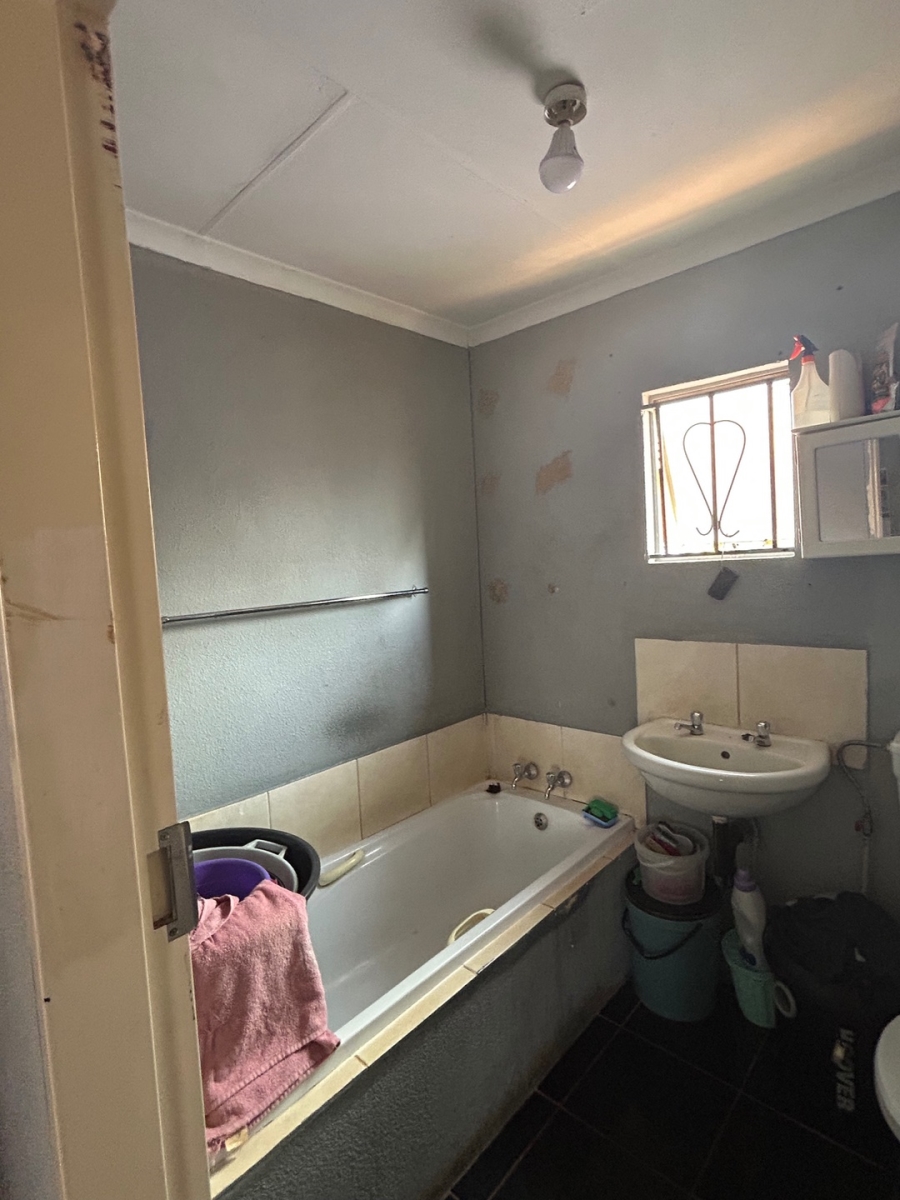  Bedroom Property for Sale in Evaton West Gauteng