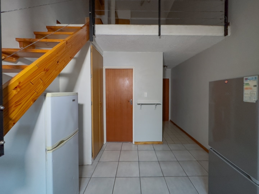 1 Bedroom Property for Sale in Hatfield Gauteng