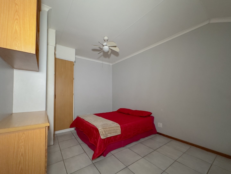 1 Bedroom Property for Sale in Hatfield Gauteng