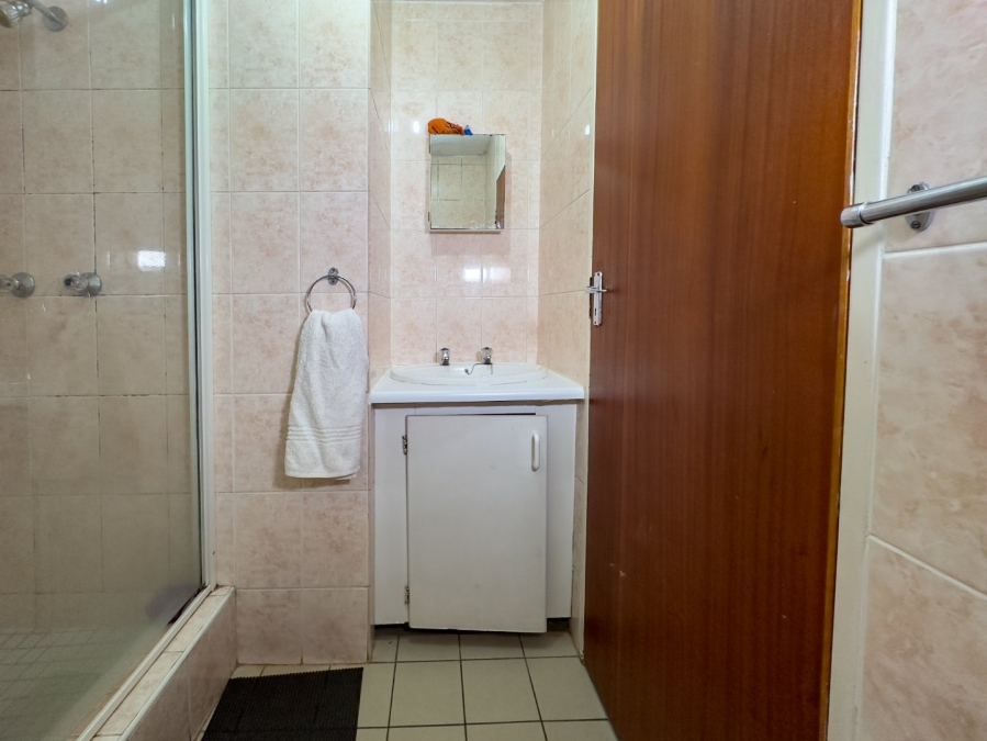 1 Bedroom Property for Sale in Hatfield Gauteng