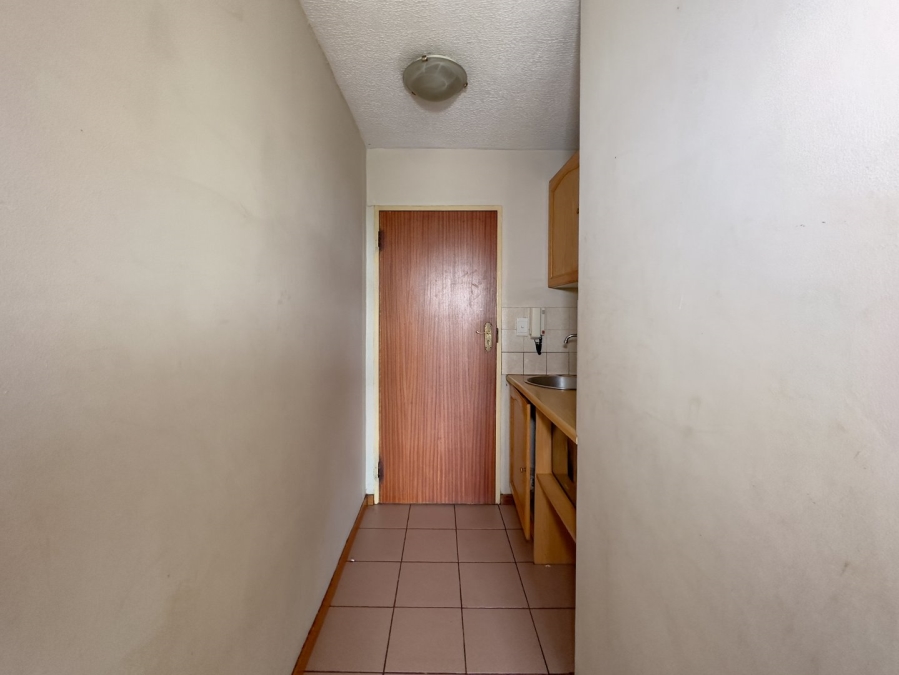1 Bedroom Property for Sale in Hatfield Gauteng