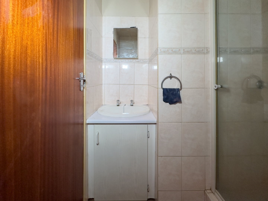 1 Bedroom Property for Sale in Hatfield Gauteng