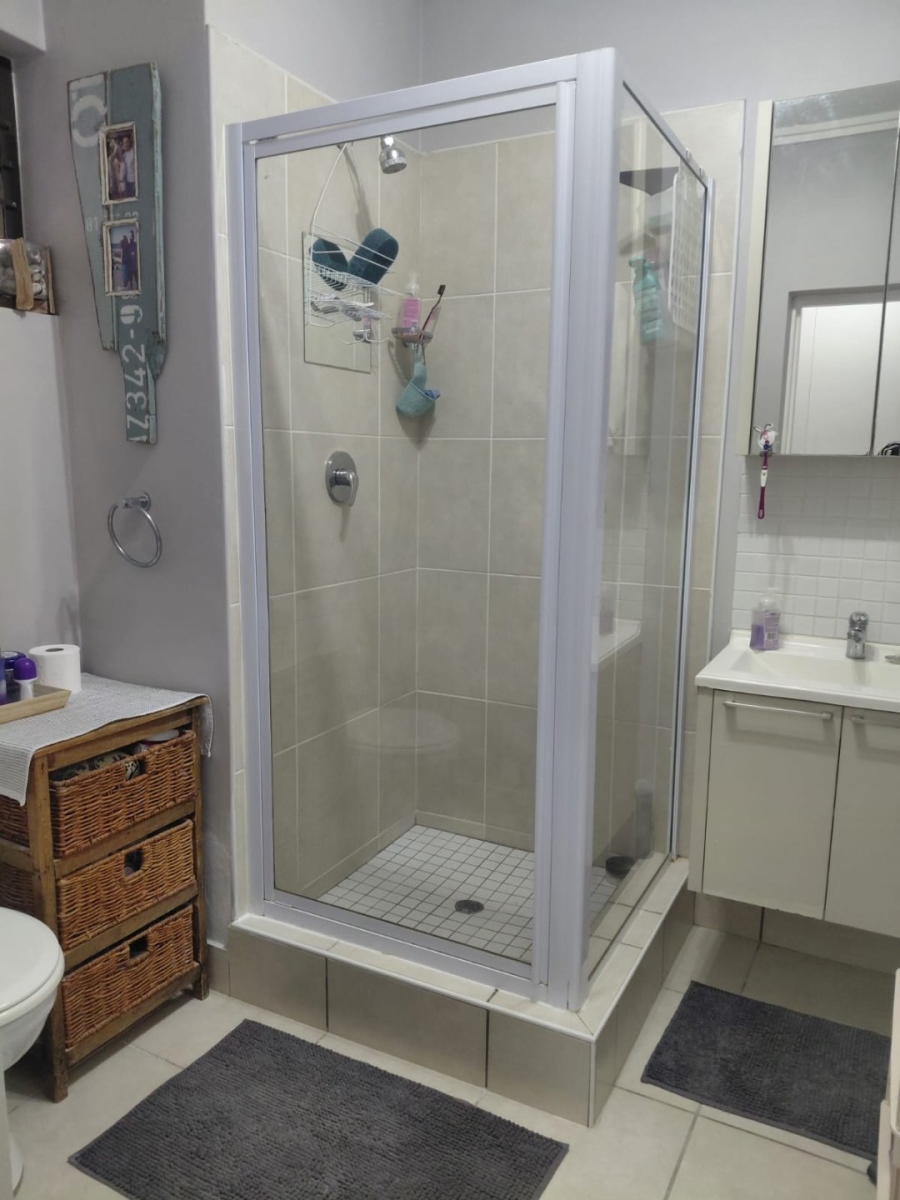  Bedroom Property for Sale in Lonehill Gauteng