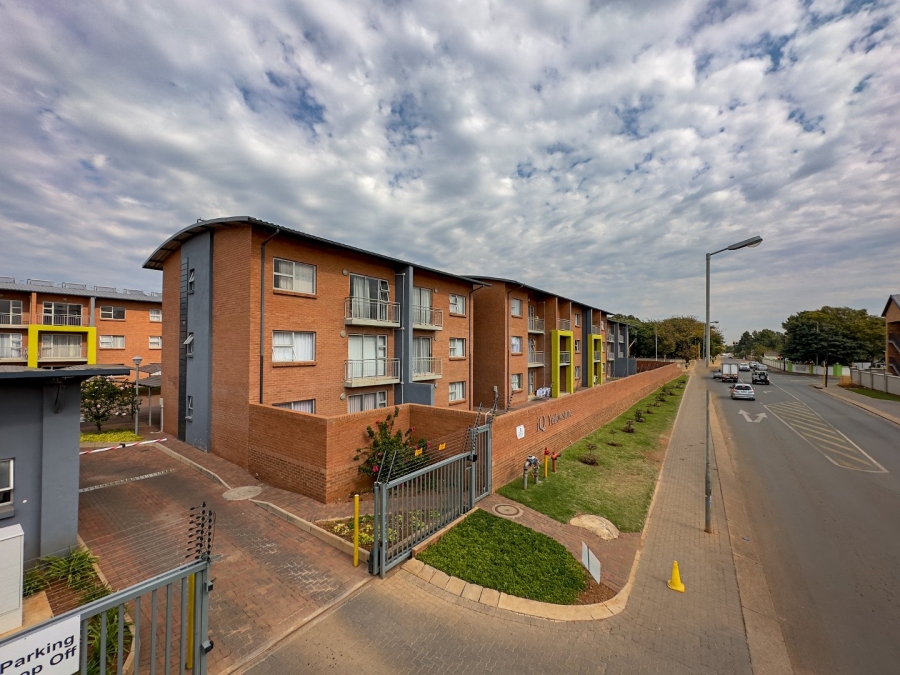 2 Bedroom Property for Sale in Montana Gauteng