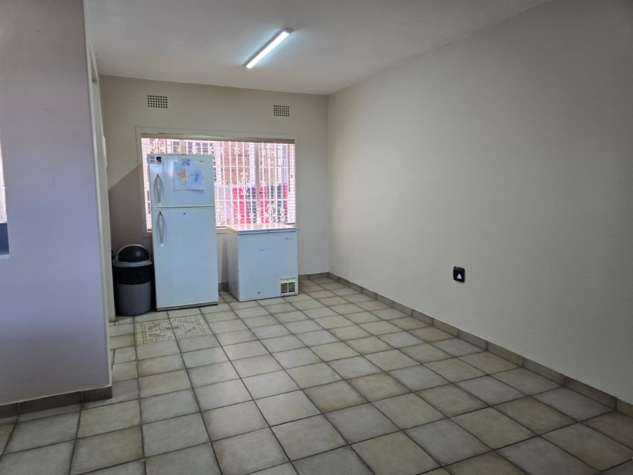 To Let 2 Bedroom Property for Rent in Witfield Gauteng