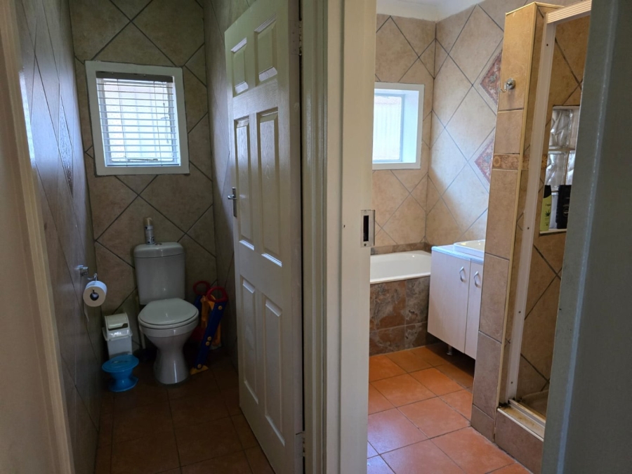 To Let 2 Bedroom Property for Rent in Witfield Gauteng