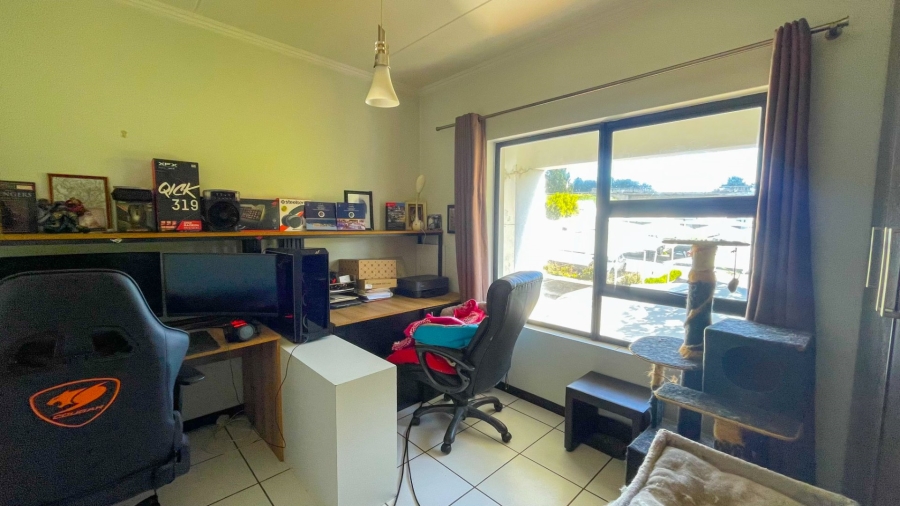 2 Bedroom Property for Sale in The Isle Gauteng