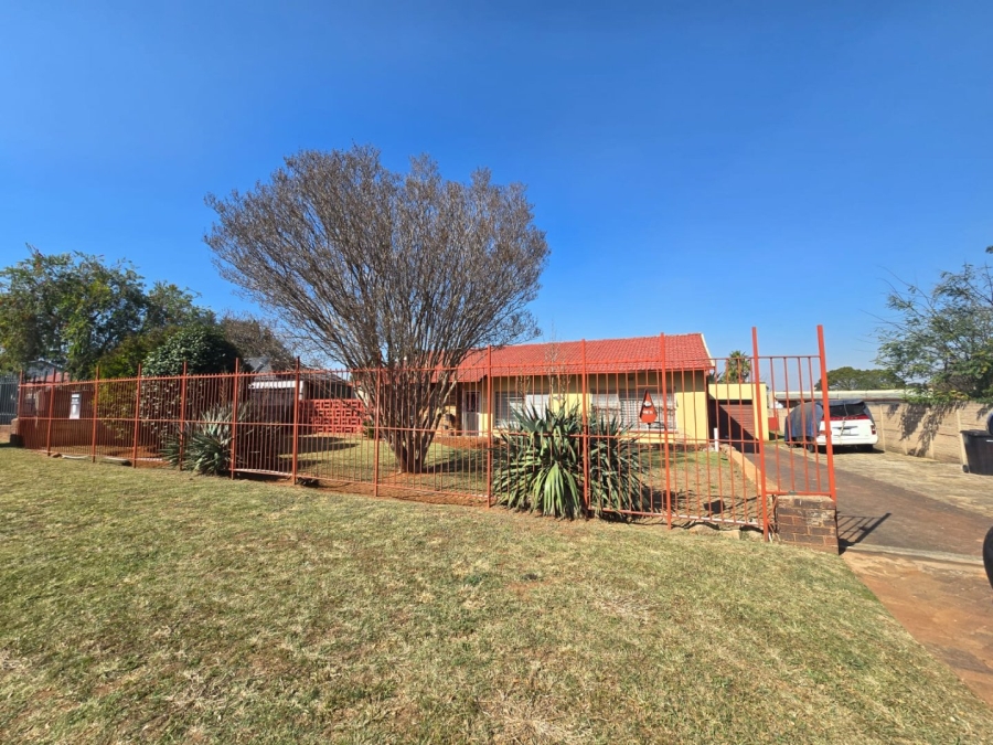 3 Bedroom Property for Sale in Elspark Gauteng