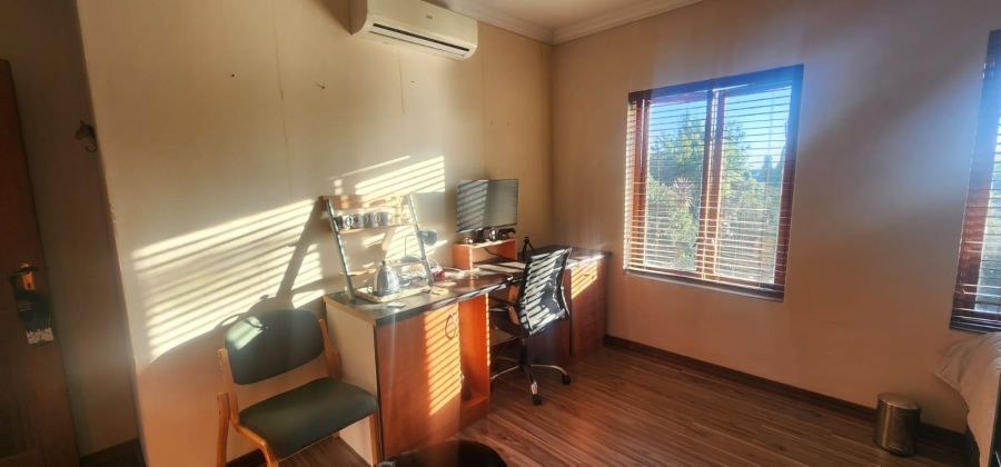 3 Bedroom Property for Sale in Willow Acres Gauteng