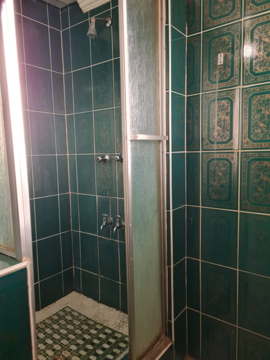 2 Bedroom Property for Sale in Lenasia Ext 13 Gauteng